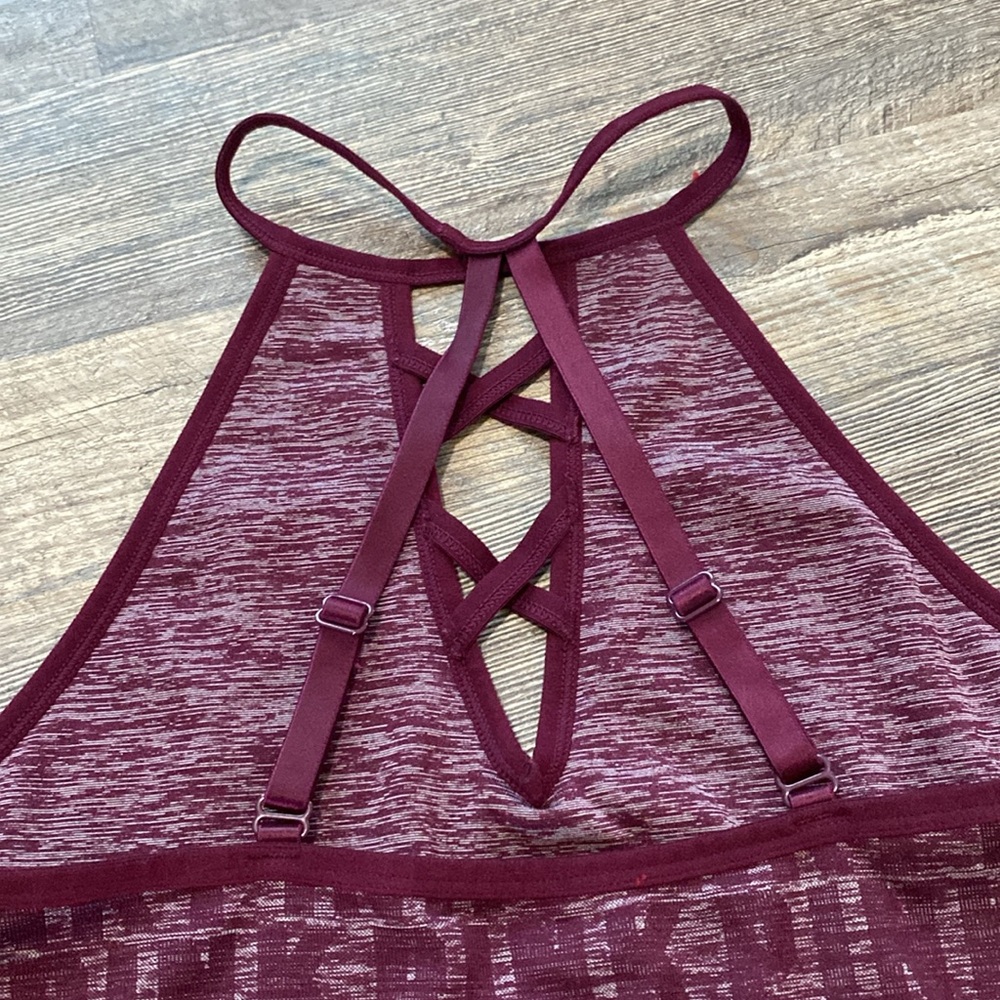 Victoria's Secret PINK Strappy Cool & Comfy Bralette - Picture 5 of 6
